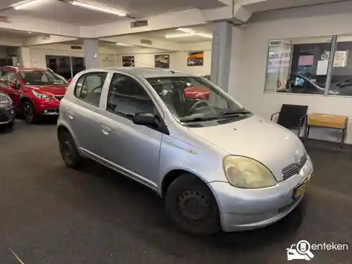 Toyota Yaris 1.0 2002