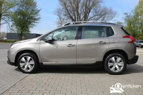 Peugeot 2008 120 VTi 2014