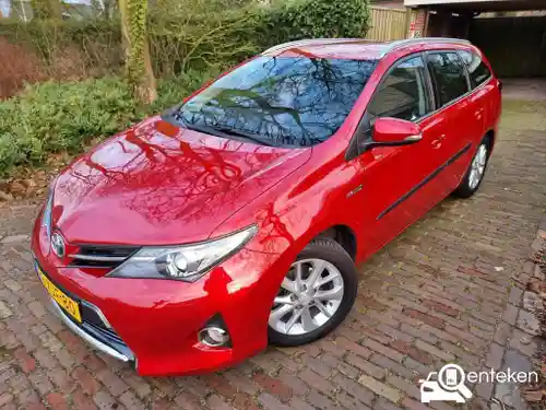 Toyota Auris Touring Sports 1.8 Hybrid 2014