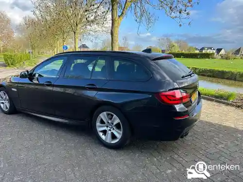 BMW 528i Touring 2011