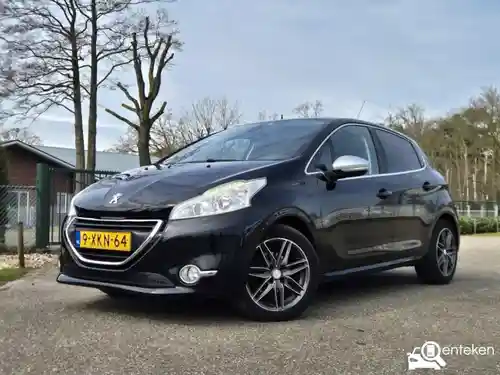 Peugeot 208 1.6 e-HDi 92 2014