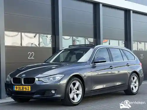 BMW 330d Touring 2013