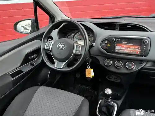 Toyota Yaris 1.33 2014