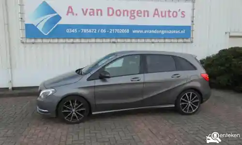 Mercedes-Benz B 180 2014