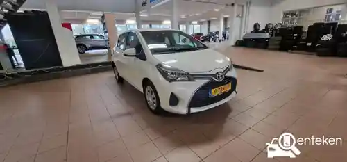 Toyota Yaris 1.33 2015