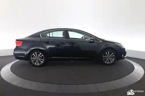 Toyota Avensis 1.8 2015