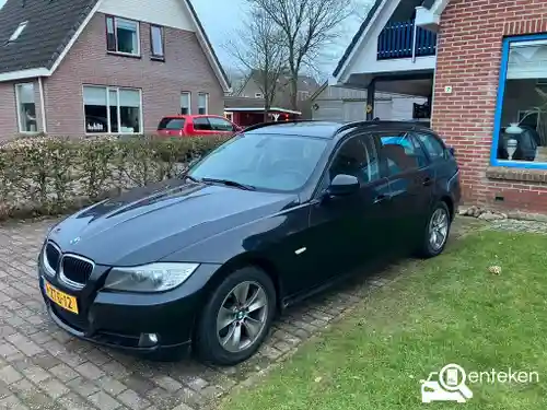 BMW 320d Touring 2010