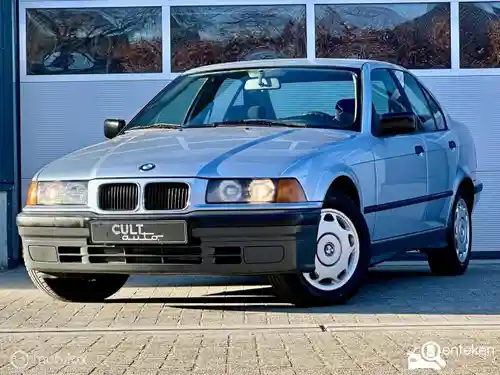 BMW 318i Touring 1991