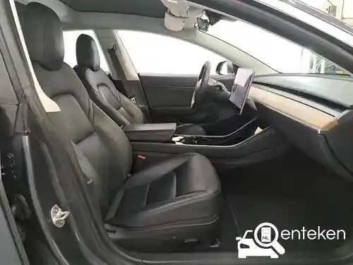 Tesla Model 3 Performance 2019