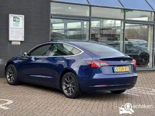 Tesla Model 3 Standard Range Plus 2019