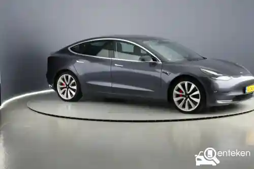 Tesla Model 3 Performance 2019