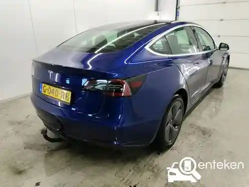 Tesla Model 3 Standard Range Plus 2019