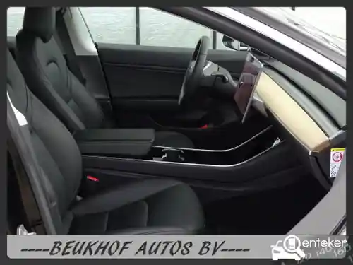 Tesla Model 3 Standard Range Plus 2019