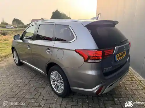 Mitsubishi Outlander 2.4 Plug-In Hybrid 2019