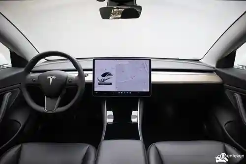 Tesla Model 3 Performance 2019