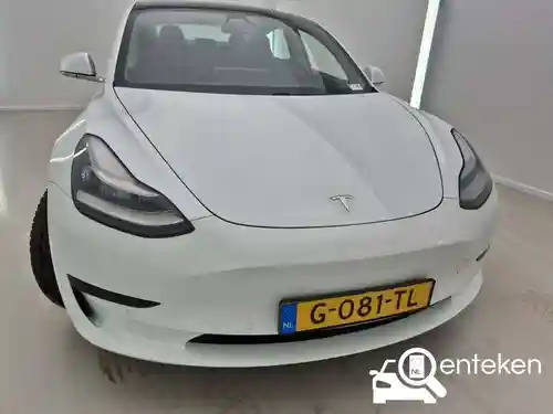 Tesla Model 3 Standard Range Plus 2019