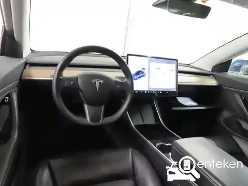 Tesla Model 3 Performance 2019