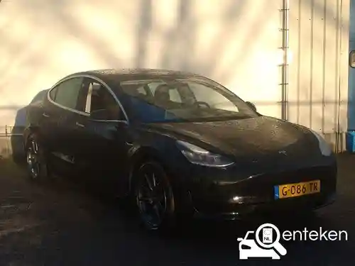 Tesla Model 3 Standard Range Plus 2019