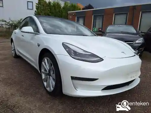 Tesla Model 3 Performance 2019
