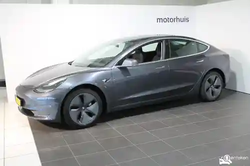 Tesla Model 3 Performance 2019
