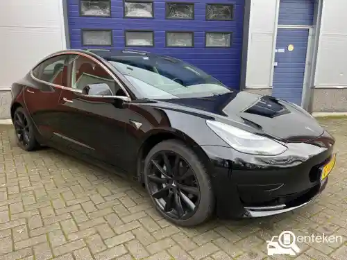 Tesla Model 3 Standard Range Plus 2019