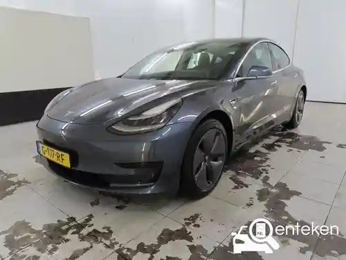 Tesla Model 3 Standard Range Plus 2019