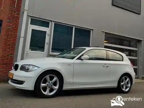 BMW 118d 2009