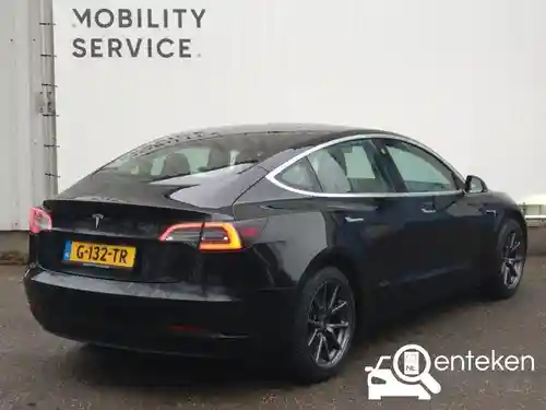 Tesla Model 3 Standard Range Plus 2019