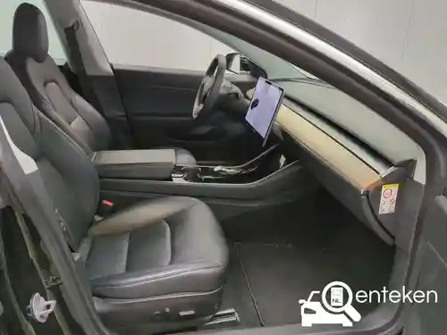 Tesla Model 3 Standard Range Plus 2019
