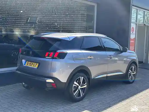 Peugeot 3008 1.2 PureTech 130 2019