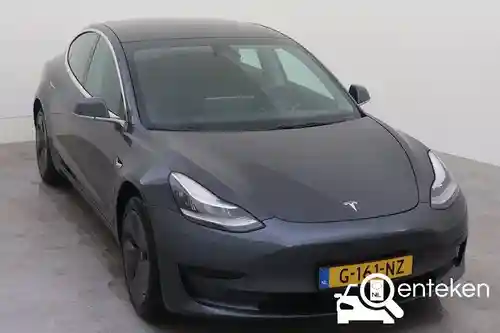 Tesla Model 3 Standard Range Plus 2019