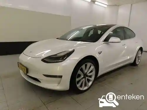 Tesla Model 3 Performance 2019