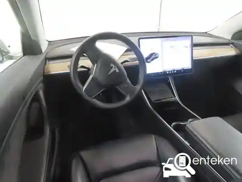 Tesla Model 3 Performance 2019