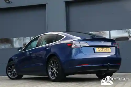 Tesla Model 3 Standard Range Plus 2019