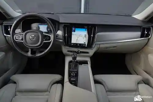 Volvo V90 D4 2018