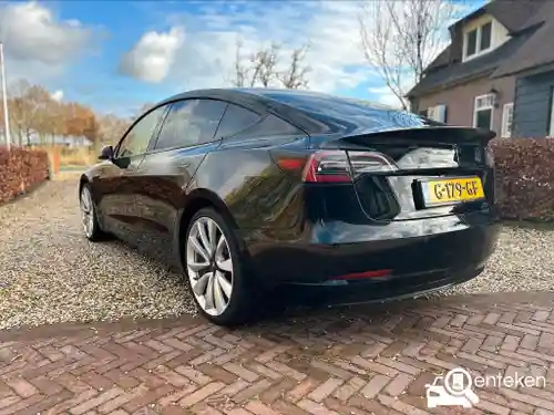 Tesla Model 3 Performance 2019