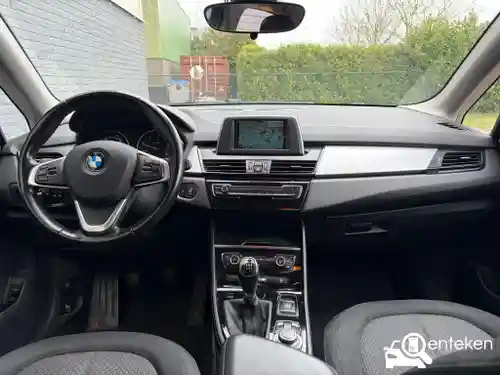 BMW 218d Active Tourer 2015