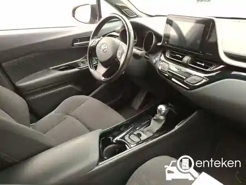 Toyota C-HR 1.8 Hybrid 2019