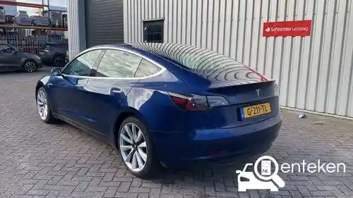 Tesla Model 3 Standard Range Plus 2019