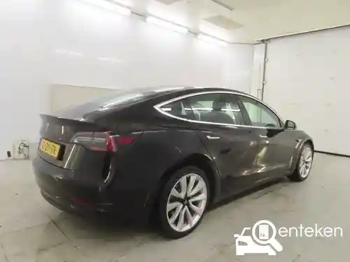 Tesla Model 3 Standard Range Plus 2019