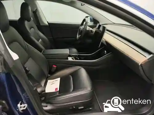 Tesla Model 3 Performance 2019