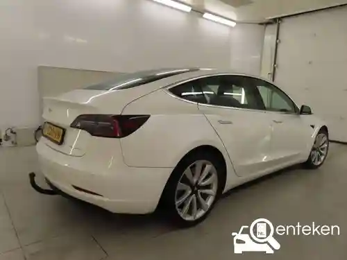 Tesla Model 3 Performance 2019
