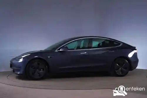 Tesla Model 3 Standard Range Plus 2019