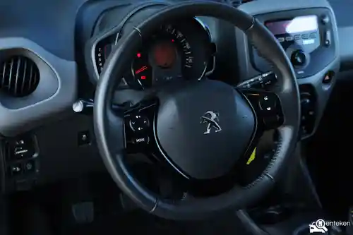 Peugeot 108 Top! 1.0 VTi 72 2019