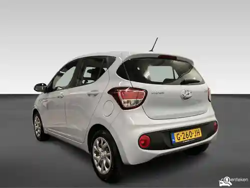 Hyundai i10 1.0 blue 2020