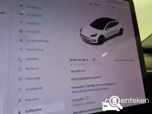 Tesla Model 3 Standard Range Plus 2019
