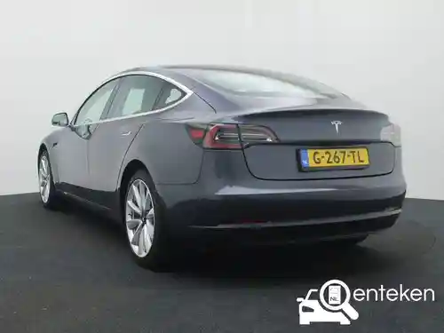 Tesla Model 3 Standard Range Plus 2019