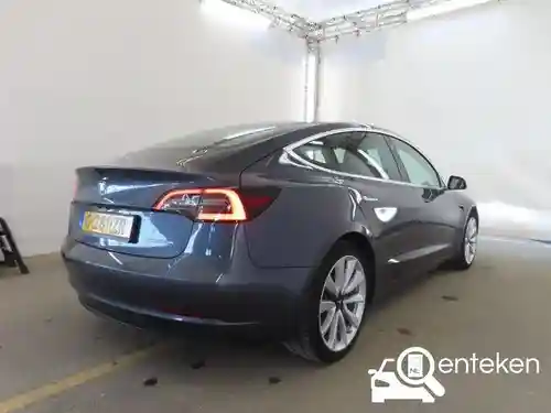 Tesla Model 3 Performance 2019