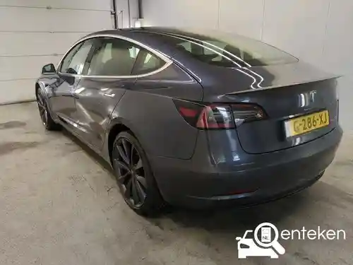 Tesla Model 3 Performance 2019