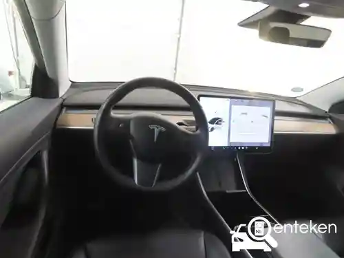 Tesla Model 3 Performance 2019